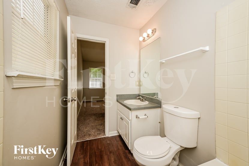 Building Photo - 3827 Monarch Ct