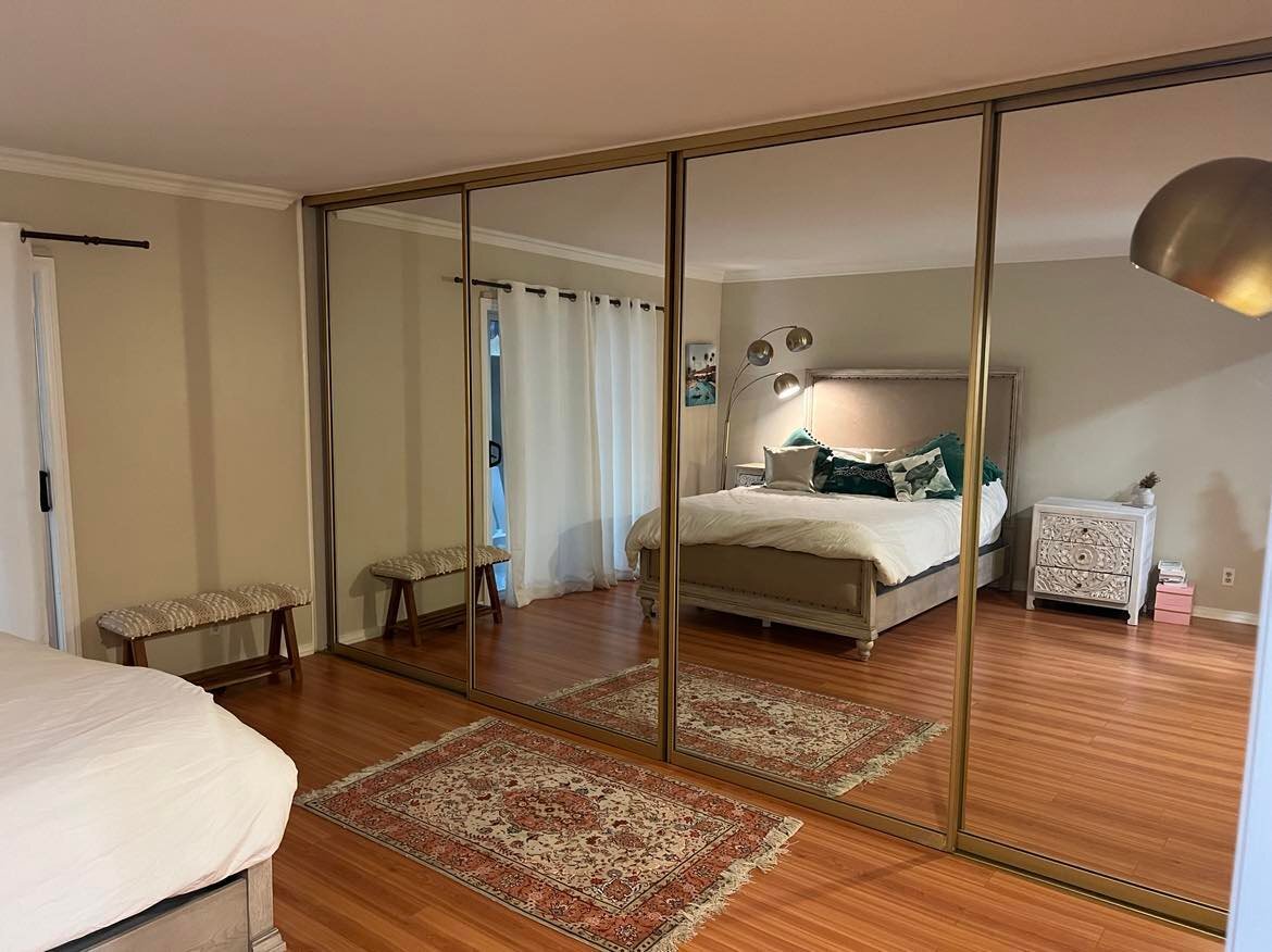 Building Photo - 6752 Hillpark Dr