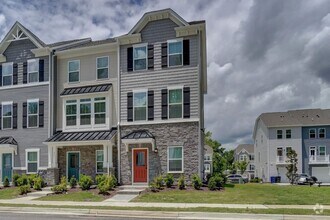 Building Photo - 2 bedroom townhome in Portsmouth