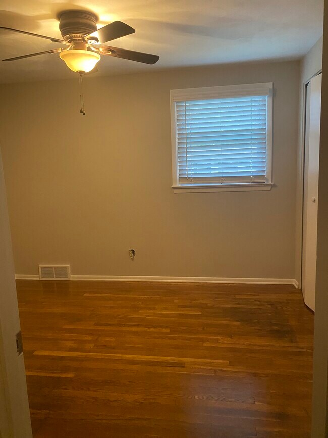 BR #3 - 933 Cedarwood Dr