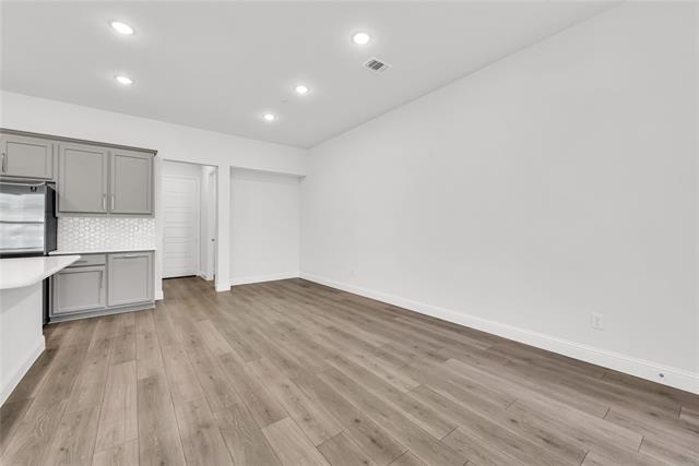 Building Photo - 4717 Piedras Lanzar Dr