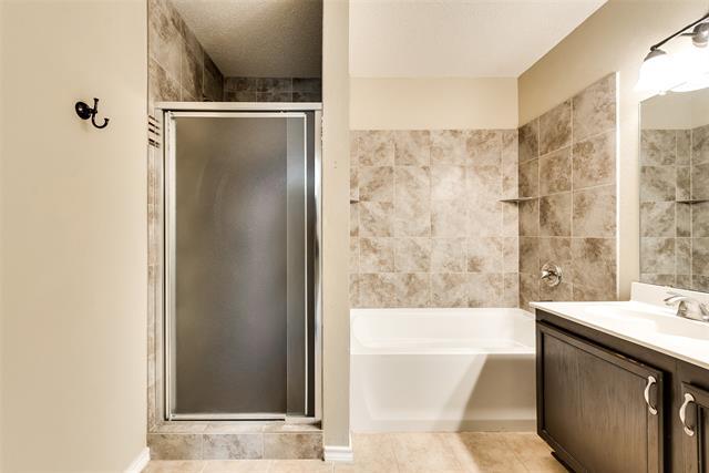 Building Photo - 716 Rainsville Dr