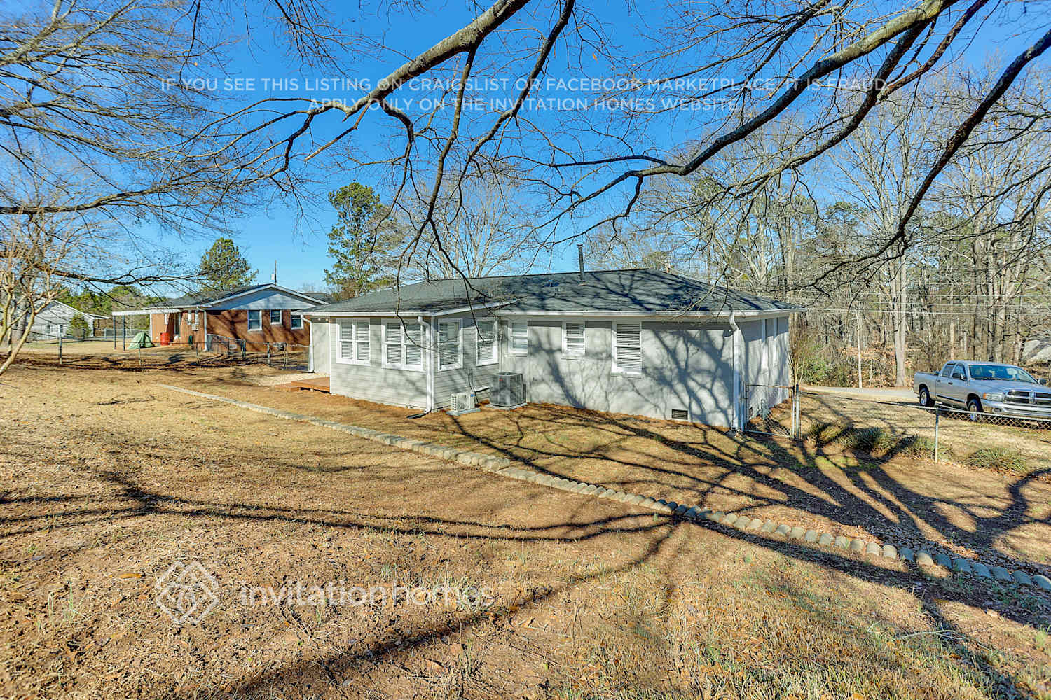 Building Photo - 139 Circle Hill Dr