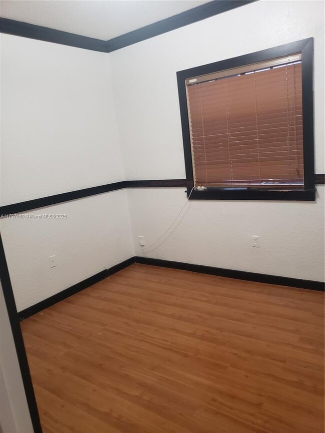 Building Photo - 13752 SW 169th Ln