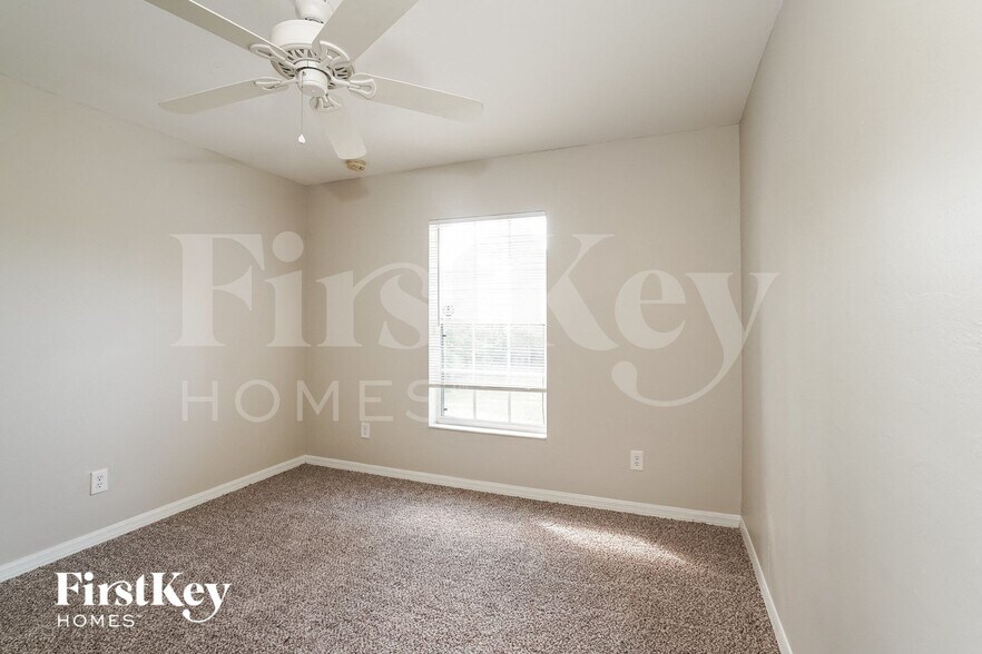 Building Photo - 3419 53rd St W