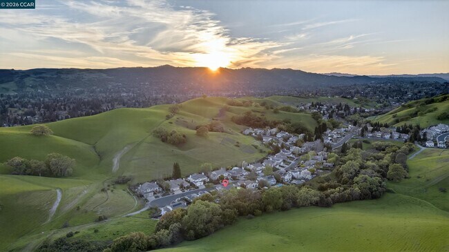 Building Photo - 1038 McCauley Rd