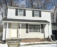 Building Photo - Fully Renovated 3 Bedroom 1 bath Home!