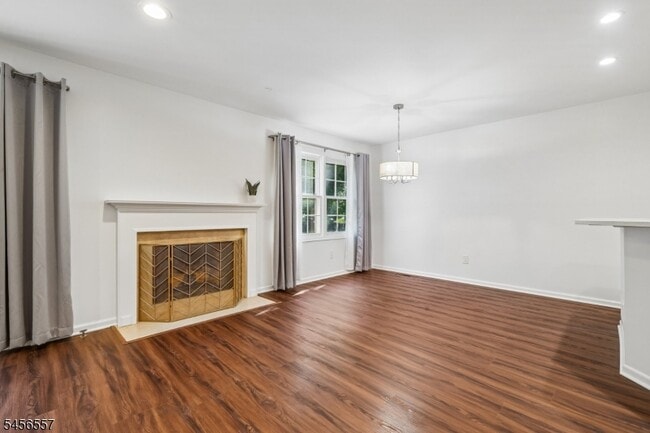 Building Photo - 22 Northbridge Pl
