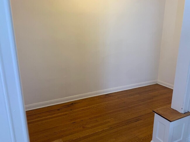 Building Photo - 4841 S Evans Ave