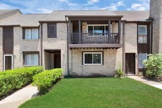 Building Photo - 15616 Weldon Dr