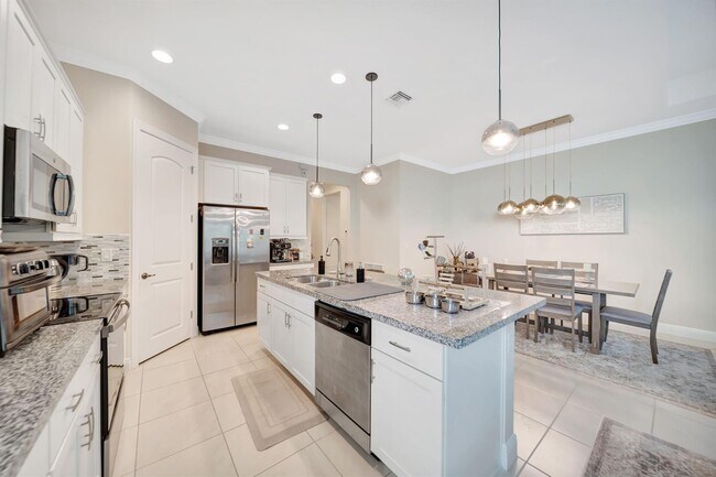 Building Photo - 3824 NW 89th Way