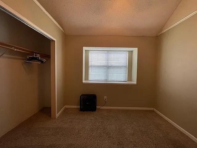 Building Photo - 2062 Bronco Ln