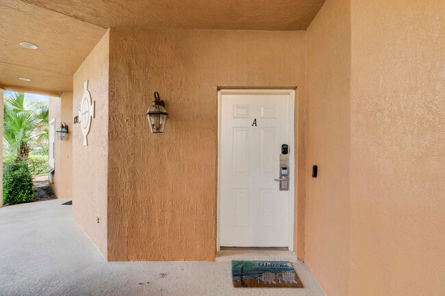 Building Photo - 8301 Mulligan Cir