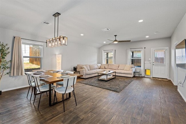 Building Photo - 6021 Roderick Dr