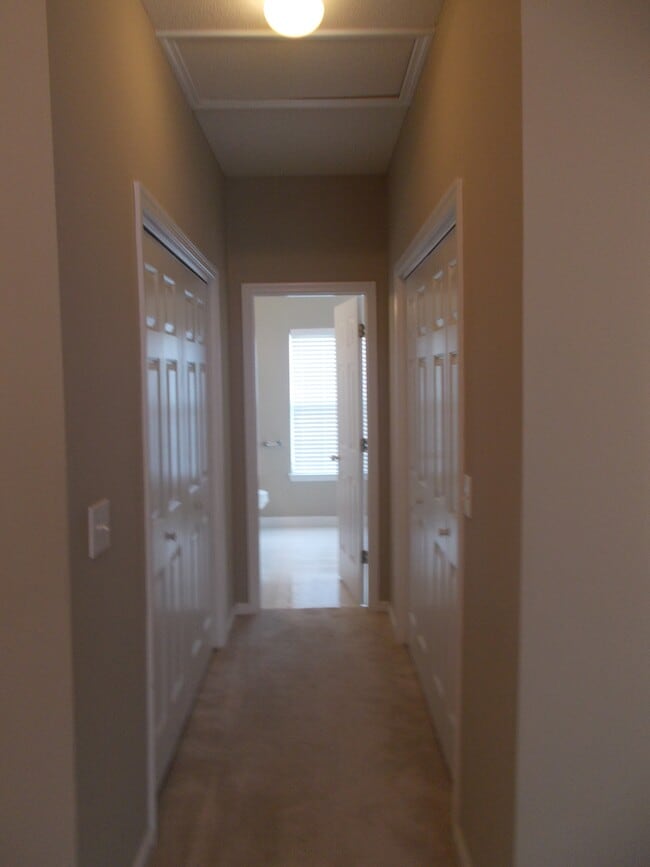 Building Photo - 696 Churchill Downs Dr