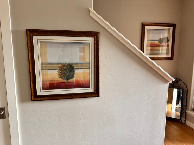 Stair case - 211 E 33rd St