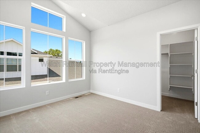 Building Photo - 1452 Pleasant View Dr