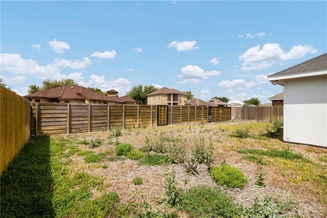 Building Photo - 16 N 47th St