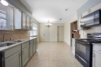 Building Photo - 8900 Shadow Bluff Ave