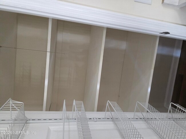 Building Photo - 3616 Toledo Rd