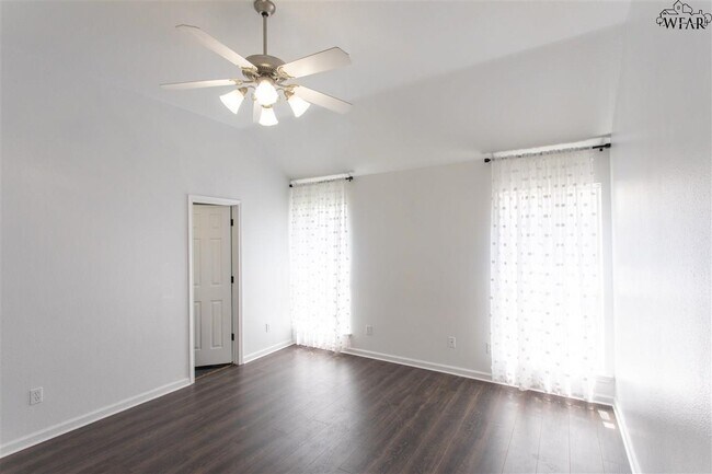 Building Photo - 6051 Laci Ln