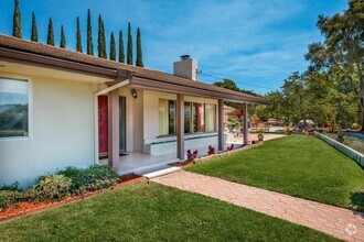 Building Photo - Stylish 3-Bed + Office Retreat with Sweepi...