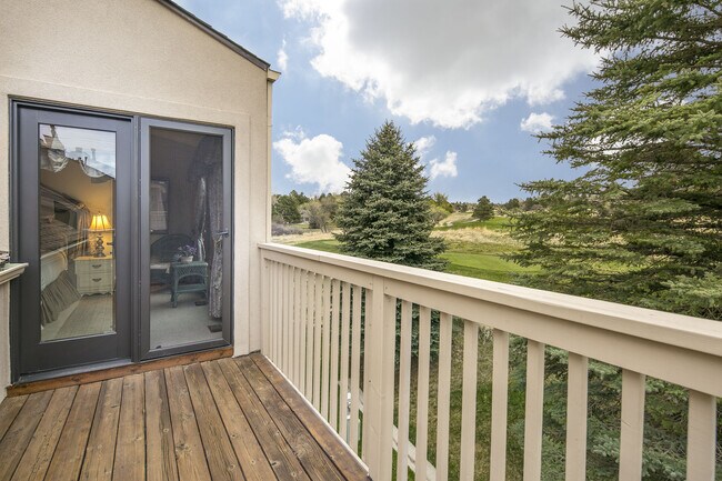 Building Photo - Breathtaking Three Bedroom Townhouse In The Pinery On The Golf Course