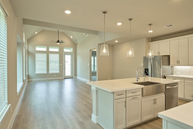 Building Photo - 20730 Open Range Ct