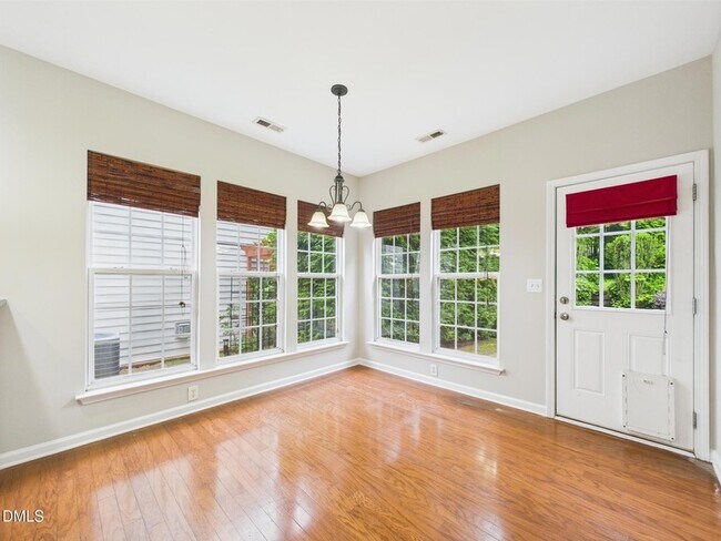 Building Photo - 12589 Honeychurch St