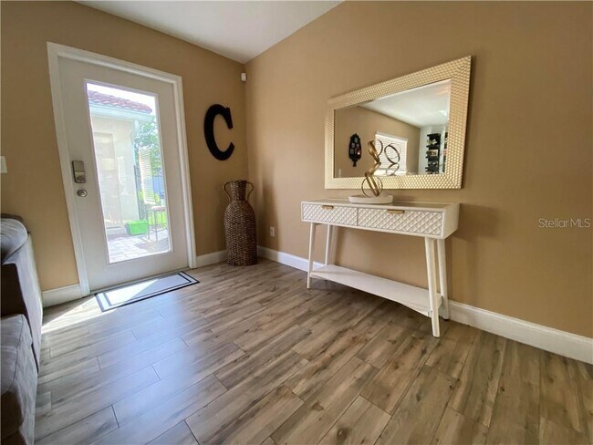 Building Photo - 2923 Puerta Del Sol Blvd