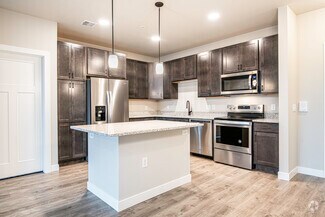 Building Photo - Rosewood Place
