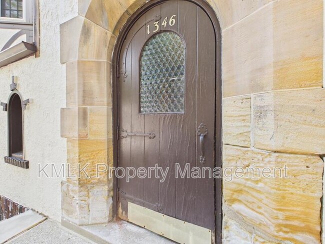 Building Photo - 1346 Kenilworth Ave