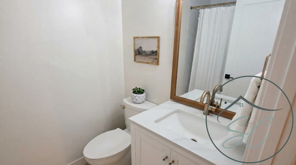 Building Photo - 1709 Westvine Dr