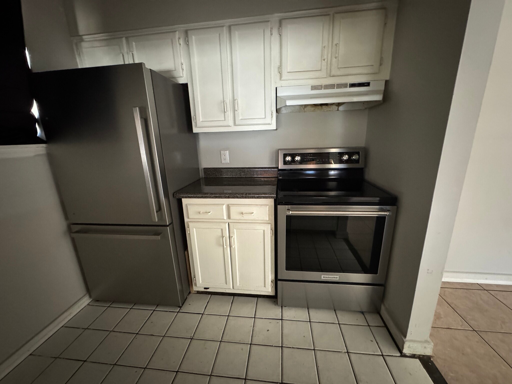 Building Photo - 1863 Nekoma Ct