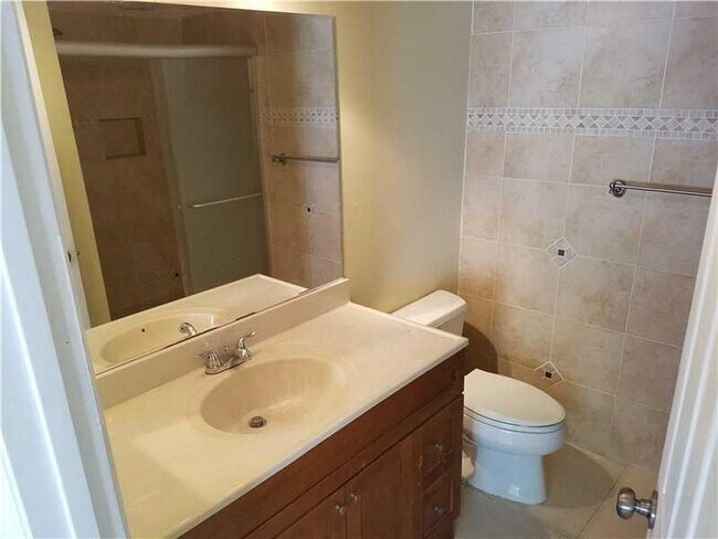 Building Photo - 8750 Royal Palm Blvd