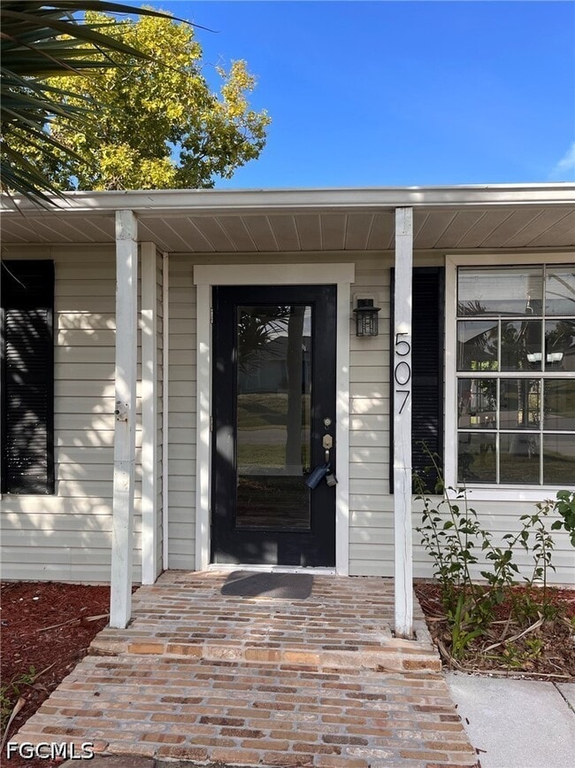 Building Photo - 507 SW 19th Ln