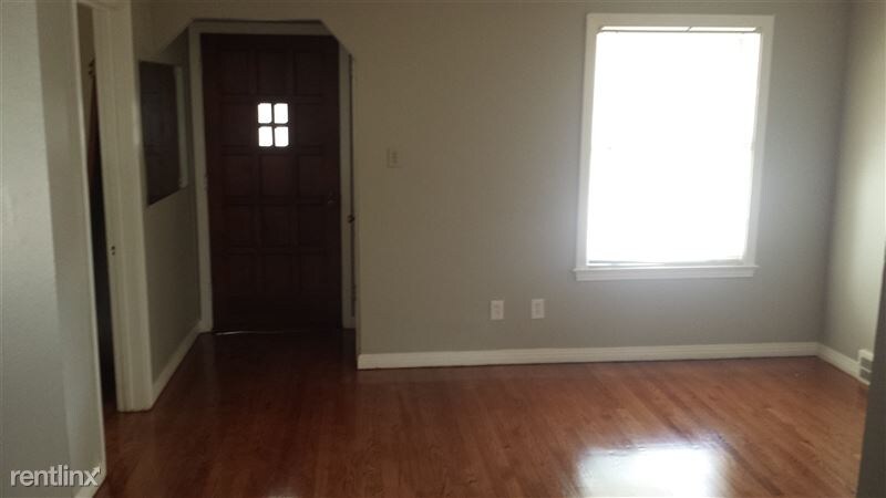Building Photo - 854 Highland Ave