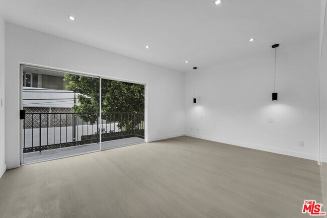 Building Photo - 10630 Wilkins Ave