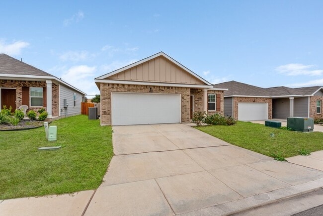 Building Photo - 6032 Pearl Mdw