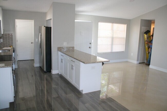 Building Photo - 3526 Glenburn Ct