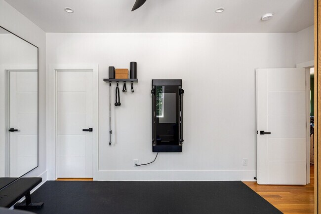 Building Photo - 4235 Raney Way