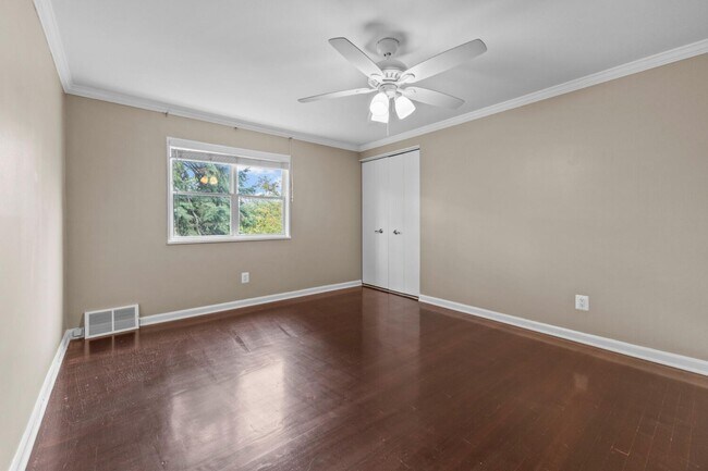 Building Photo - 3222 Coolidge Hwy