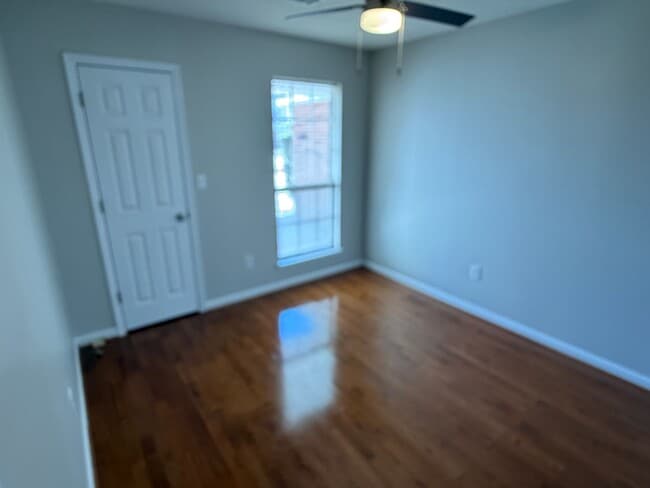 Building Photo - 4611 Shadow Moss Ct