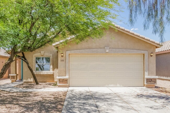 Building Photo - 4090 E Silverbell Rd