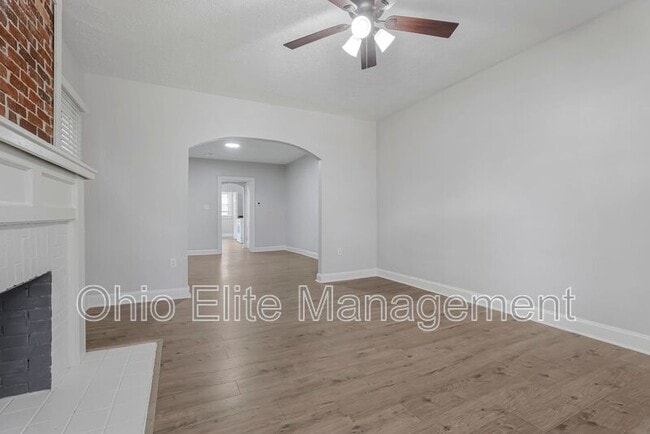 Building Photo - 1115 S Ohio Ave