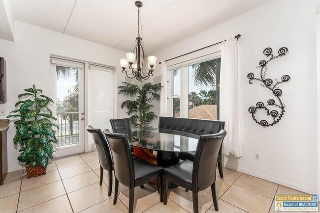 Building Photo - 5909 Padre Blvd