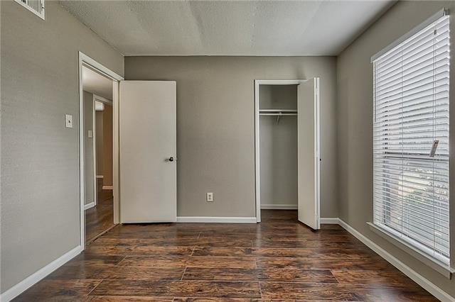 Building Photo - 1472 Rockshire Dr