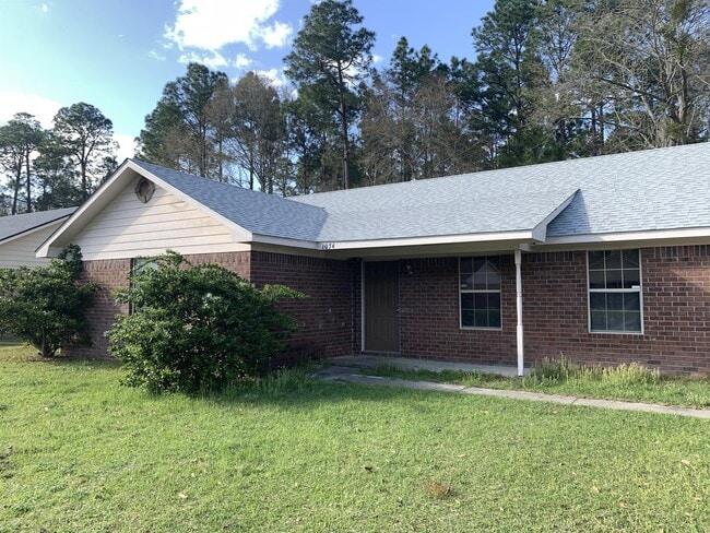 Building Photo - 1074 Desert Shield St