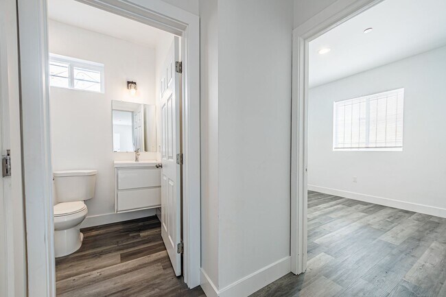 Building Photo - Spacious 4-Bedroom, 3-Bath Home – Modern Upgrades & Parking Included