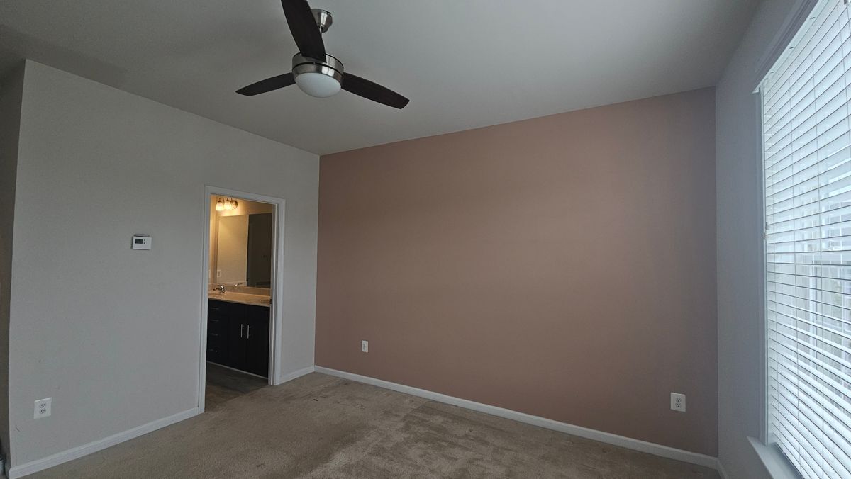 Building Photo - 9072 Fox Stream Way